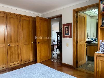 Apartamento de 3 alcobas en venta en El Poblado, Medellín, 292 m² · foto 15 de 20