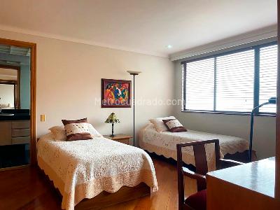 Apartamento de 3 alcobas en venta en El Poblado, Medellín, 292 m² · foto 16 de 20