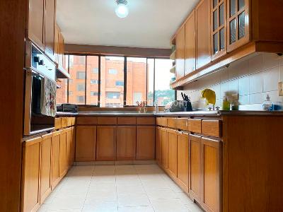 Apartamento de 3 alcobas en venta en El Poblado, Medellín, 292 m² · foto 7 de 20