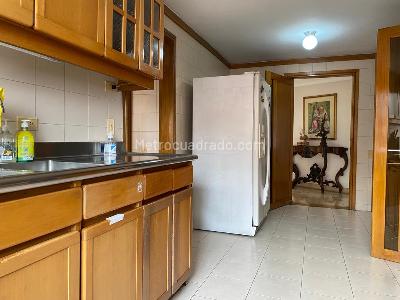 Apartamento de 3 alcobas en venta en El Poblado, Medellín, 292 m² · foto 9 de 20