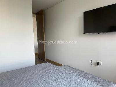 Apartamento de 2 alcobas en arriendo en El Poblado, Medellín, 97 m² · foto 10 de 13