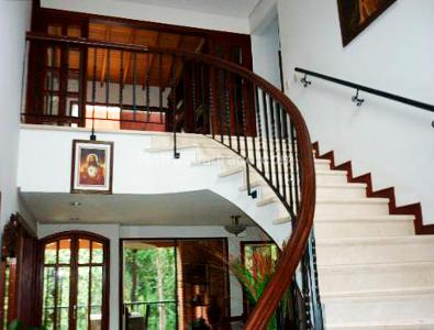Casa de 4 alcobas en venta en El Poblado, Medellín, 480 m² · foto 6 de 16