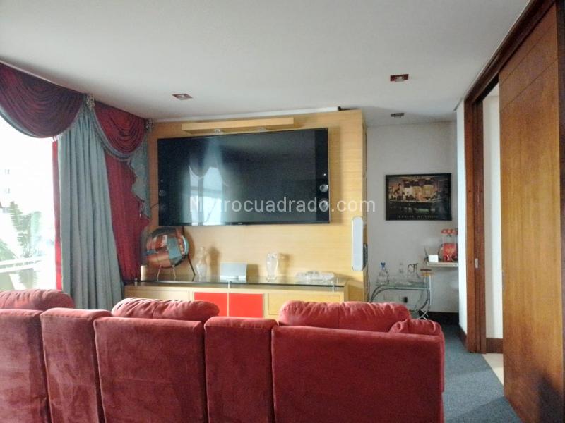 Apartamento Amoblado de 4 Alcobas en El Poblado - 8