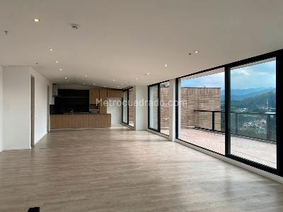 Apartamento en venta en Envigado, Envigado · foto 2 de 19