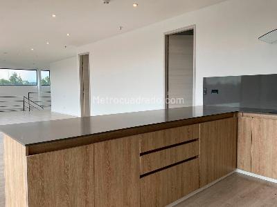 Apartamento en venta en Envigado, Envigado · foto 4 de 19