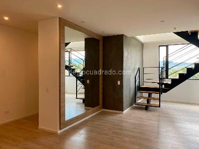 Apartamento en venta en Envigado, Envigado · foto 8 de 19