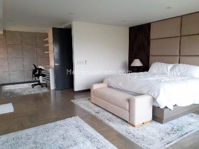 Apartamento de 2 alcobas en venta en El Poblado, Medellín, 170 m² · foto 11 de 18