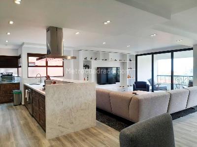 Apartamento de 2 alcobas en venta en El Poblado, Medellín, 170 m² · foto 4 de 18