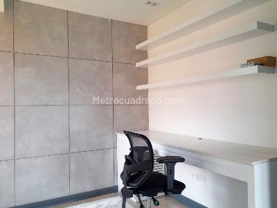 Apartamento de 2 alcobas en venta en El Poblado, Medellín, 170 m² · foto 8 de 18