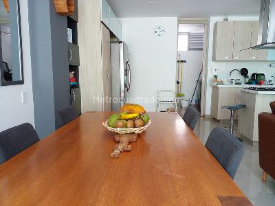 Casa en arriendo en Envigado, Envigado · foto 5 de 18