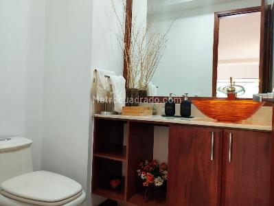 Apartamento de 3 alcobas en venta en El Poblado, Medellín, 293 m² · foto 14 de 15