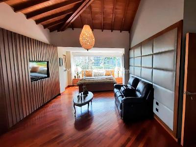Casa de 4 alcobas en venta en El Poblado, Medellín, 372 m² · foto 12 de 20