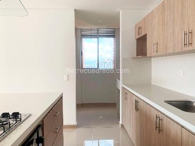 Apartamento de 3 alcobas en venta en Envigado, Envigado, 94 m² · foto 9 de 16