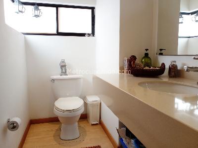 Apartamento de 2 alcobas en venta en San Lucas, Medellín, 161 m² · foto 15 de 20
