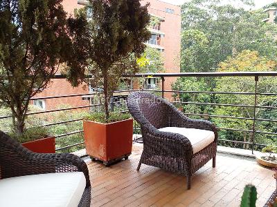 Apartamento de 2 alcobas en venta en San Lucas, Medellín, 161 m² · foto 19 de 20