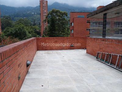 Apartamento de 2 alcobas en venta en San Lucas, Medellín, 161 m² · foto 20 de 20