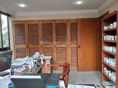 Apartamento de 3 alcobas en venta en El Poblado, Medellín, 362 m² · foto 15 de 20