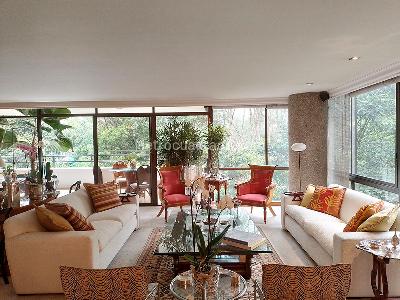 Apartamento de 3 alcobas en venta en El Poblado, Medellín, 362 m² · foto 3 de 20