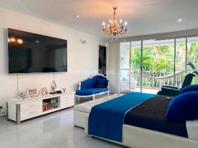 Casa de 4 alcobas en venta en El Poblado, Medellín, 409 m² · foto 10 de 19