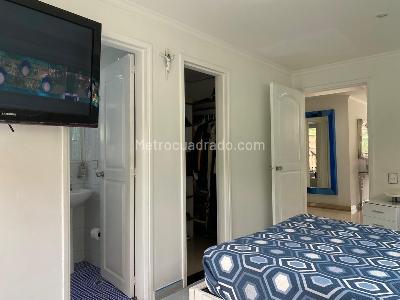 Casa de 4 alcobas en venta en El Poblado, Medellín, 409 m² · foto 14 de 19