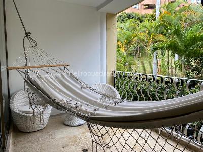 Casa de 4 alcobas en venta en El Poblado, Medellín, 409 m² · foto 18 de 19