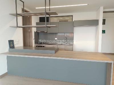 Apartamento de 2 alcobas en venta en El Poblado, Medellín, 105 m² · foto 4 de 18