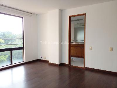 Apartamento de 3 alcobas en venta en El Poblado, Medellín, 195 m² · foto 12 de 20