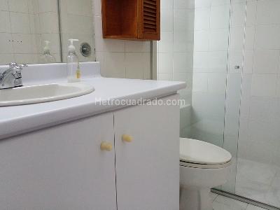 Apartamento de 3 alcobas en venta en El Poblado, Medellín, 195 m² · foto 19 de 20