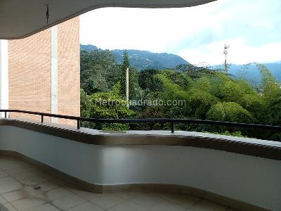 Apartamento de 3 alcobas en venta en El Poblado, Medellín, 195 m² · foto 20 de 20