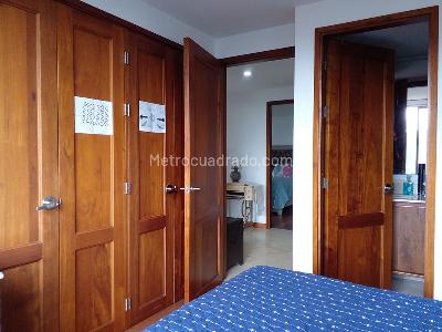 Apartamento de 3 alcobas en venta en El Poblado, Medellín, 220 m² · foto 15 de 19