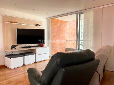Apartamento de 3 alcobas en venta en El Poblado, Medellín, 131 m² · foto 3 de 19