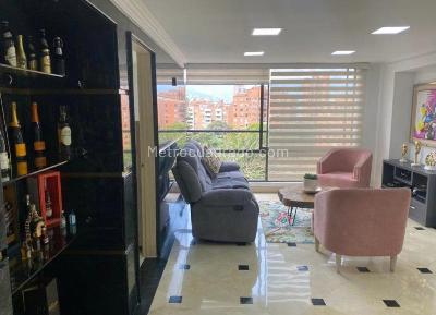 Apartamento de 5 alcobas en venta en El Poblado, Medellín, 428 m² · foto 2 de 14