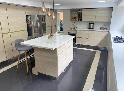 Apartamento de 5 alcobas en venta en El Poblado, Medellín, 428 m² · foto 3 de 14