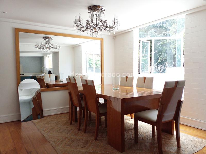 Casa Amplia de 3 Alcobas con Piscina Privada en El Poblado - 4