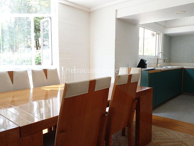 Casa Amplia de 3 Alcobas con Piscina Privada en El Poblado - 5