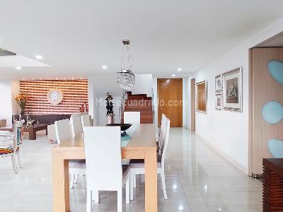 Apartamento de 4 alcobas en venta en El Poblado, Medellín, 476 m² · foto 4 de 20