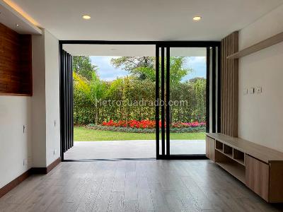 Casa de 4 alcobas en venta en Rionegro, Rionegro, 446 m² · foto 8 de 20
