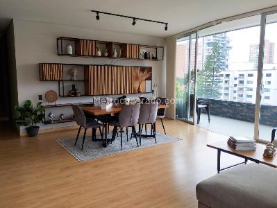 Apartamento de 3 alcobas en venta en Alejandría, Medellín, 154 m² · foto 2 de 15