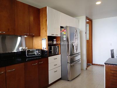 Casa de 3 alcobas en venta en Envigado, Envigado, 440 m² · foto 6 de 20