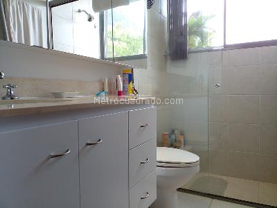 Casa de 3 alcobas en venta en Envigado, Envigado, 440 m² · foto 16 de 20