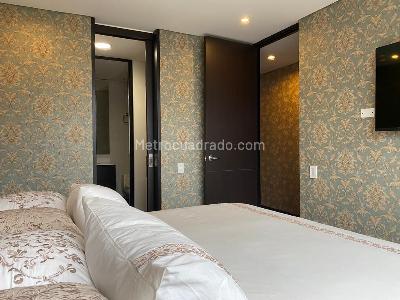 Apartamento de 2 alcobas en venta en El Poblado, Medellín, 105 m² · foto 11 de 17