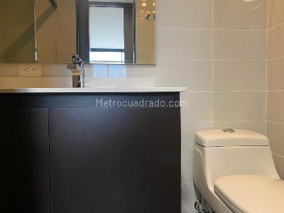 Apartamento de 2 alcobas en venta en El Poblado, Medellín, 105 m² · foto 16 de 17