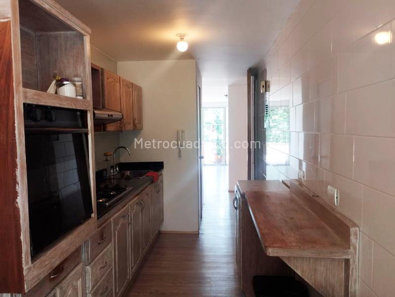 Cozy 2BR Apartment in Quiet Area of El Poblado - 7