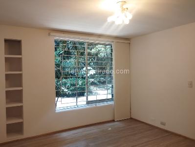 Apartamento de 2 alcobas en venta en El Poblado, Medellín, 140 m² · foto 10 de 15