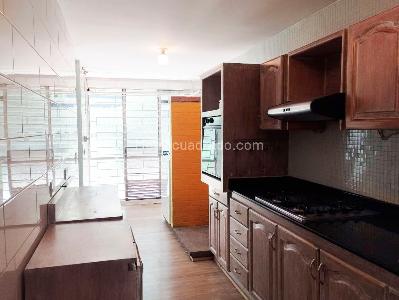 Apartamento de 2 alcobas en venta en El Poblado, Medellín, 140 m² · foto 6 de 15