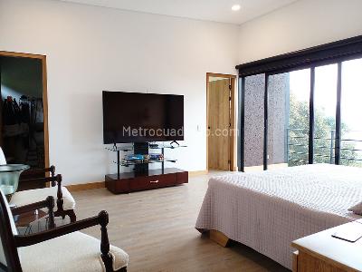 Casa de 3 alcobas en venta en Envigado, Envigado, 248 m² · foto 11 de 19