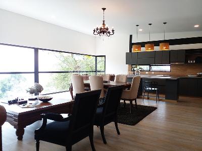 Casa de 3 alcobas en venta en Envigado, Envigado, 248 m² · foto 2 de 19