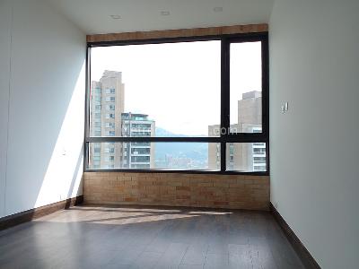 Apartamento de 4 alcobas en venta en El Poblado, Medellín, 312 m² · foto 12 de 19