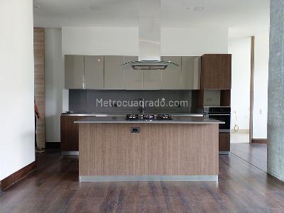 Apartamento de 4 alcobas en venta en El Poblado, Medellín, 312 m² · foto 6 de 19
