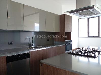 Apartamento de 4 alcobas en venta en El Poblado, Medellín, 312 m² · foto 7 de 19